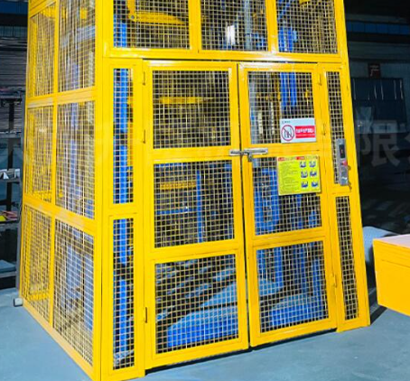 曲松货梯可以安装在室外吗